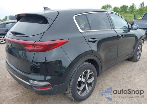 2020 Kia Sportage Lx z USA, uszkodzony, nr VIN KNDPMCAC1L7643773